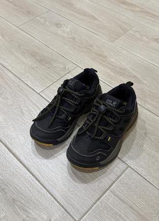 Кросівки jack wolfskin