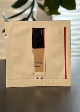 Оригінал пробник shiseido synchro skin radiant lifting foundation тональна основа 310 silk