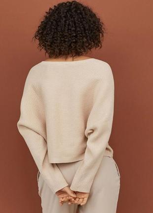 Стильный укороченный брендовый свитерик свитшот