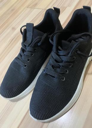 Кросівки -сітка на підлітка