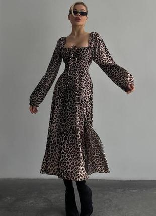 Сукня міді жіноча приталена, корсетна шнурівка, рукава ліхтарики, розріз, декольте, плаття селянка, леопард, квітковий принт, червоне, блакитне, пудра