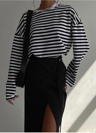 Лонгслив в полоску