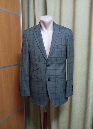 Шикарный мужской пиджак