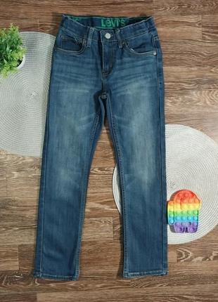 Джинсы на мальчика 9/10роков