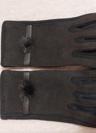 Варежки женские