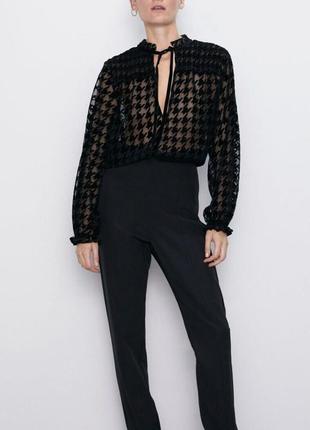 Шикарная блуза zara
