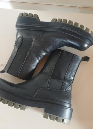 Черевики челсі zara