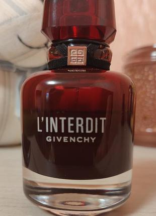 Givenchy l'interdit rouge