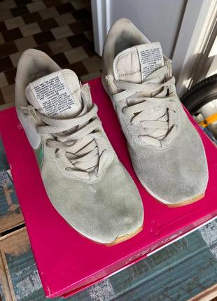 Кросівки nike mustang university