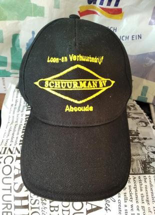 Бейсболка новая, коттоновая,"schuurman bv"