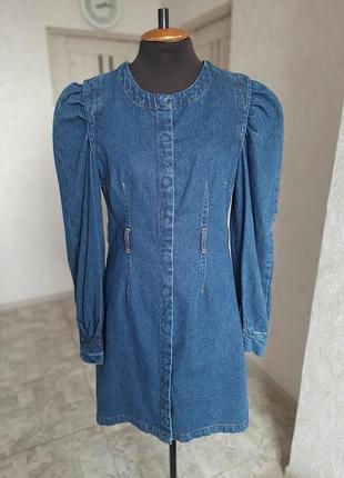Шикарна джинсова сукняна кнопках з об'ємними рукавами  denim  primark !