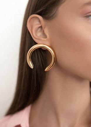 Топ сережки великі