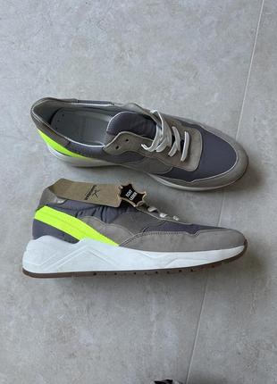 Кросівки кроссовки 40-41