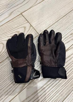 Перчатки dakine