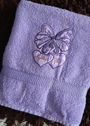 Новое хлопковое полотенце.