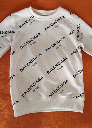 Balenciaga женский свитер