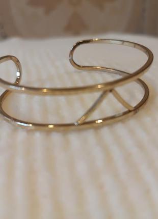 Стильный браслет