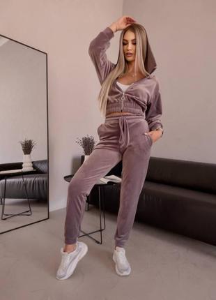 Женский спортивный костюм из велюра | 10364