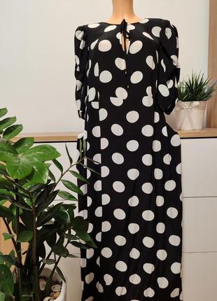 Стильное платье в классический горошек!