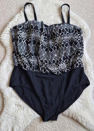 Слитный купальник батального размера