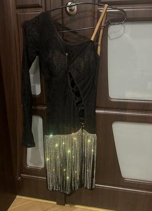 Платье для бальных танцев