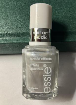 Лаки для нігтів sally hansen,    l.a.сolors,   essie