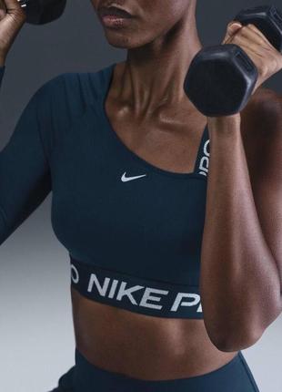 Лонгслив nike pro оригинал из новых коллекций.