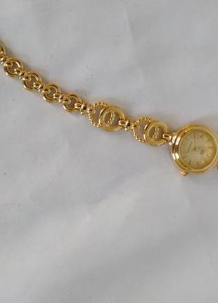 Часы кварцевые "q&q superior" женские, новые, механизм miyota (япония),