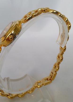 Часы кварцевые "q&q superior" женские, новые, механизм miyota (япония),