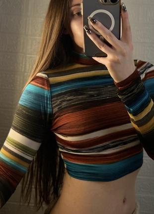 Укорочений топ з довгим рукавом