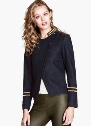 Асимметричная куртка в стиле милитари h&m, жакет на молнии