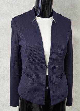 Жакет, пиджак