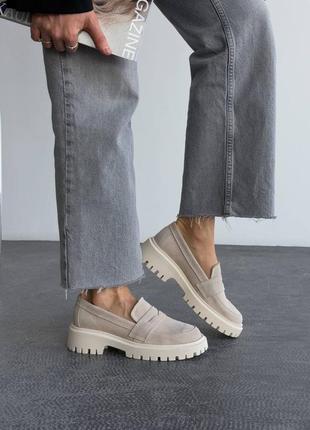 Бежевые лоферы из натуральной замши / замшевые лоферы бежевого цвета