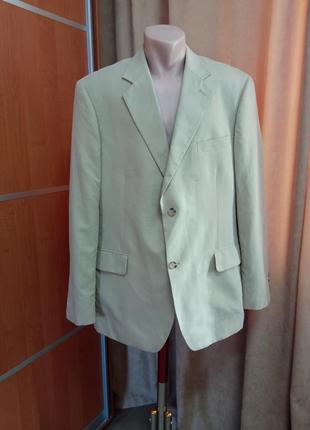 Чоловічий класичний піджак бежевий biaggini