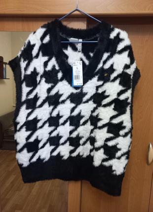 Продам нову жилетку adidas (l)оригiнал