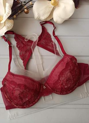 Кружевной бюстгальтер с мягкими чашечками и красивой спинкой 75в