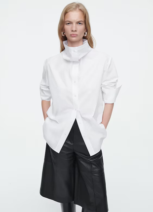 Бавовняна сорочка з високим коміром cos 1250560004