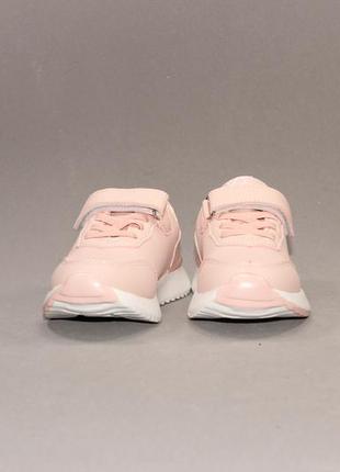 Кросівки ввт 6