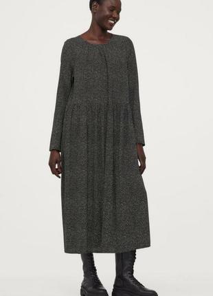 Прекрасное платье миди h&m большого размера