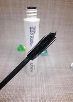 Тушь для ресниц kiko luxurious lashes extra volume супер объемная 11мл5 фото