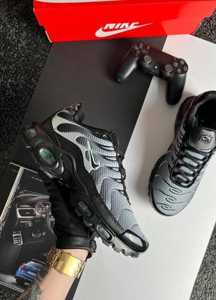 Мужские кроссовки nike air max plus new black grey silver