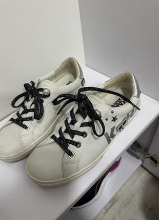 Белые кеды karl lagerfeld