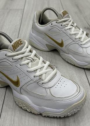 Жіночі кросівки nike vintage (24,5 см)
