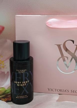Парфюмированный мини мист very sexy night victoria’s secret.
премиум коллекция! аромат парфюма!