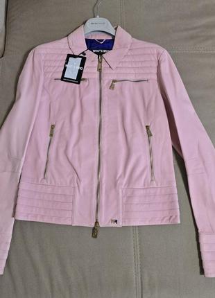 Шкіряна куртка who's who