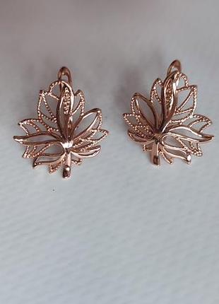 Сережки для вух золоті фотосесії листя кленове листочок канадське листя сірьожки...