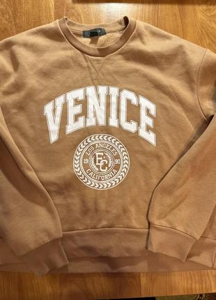 Женская толстовка