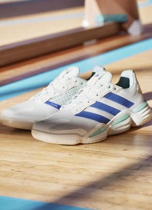 Кросівки adidas stabil 16 eur 44 (28 cm)