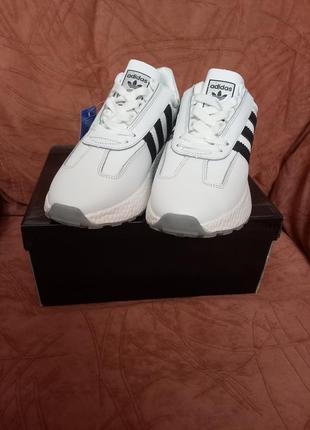 Акція знижка кросівки жіночі шкіряні білі adidas boots retropy7 фото