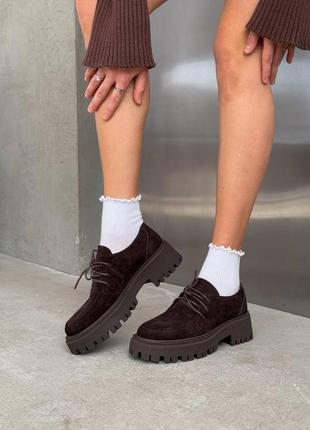 Женские туфли на шнуровке натуральная замша коричневого цвета 11873